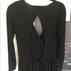 COPY - Size 8 longsleeve romper. Wrap front. Keyhole back